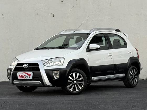 TOYOTA ETIOS CROSS 1.5 16V FLEX 4P MANUAL